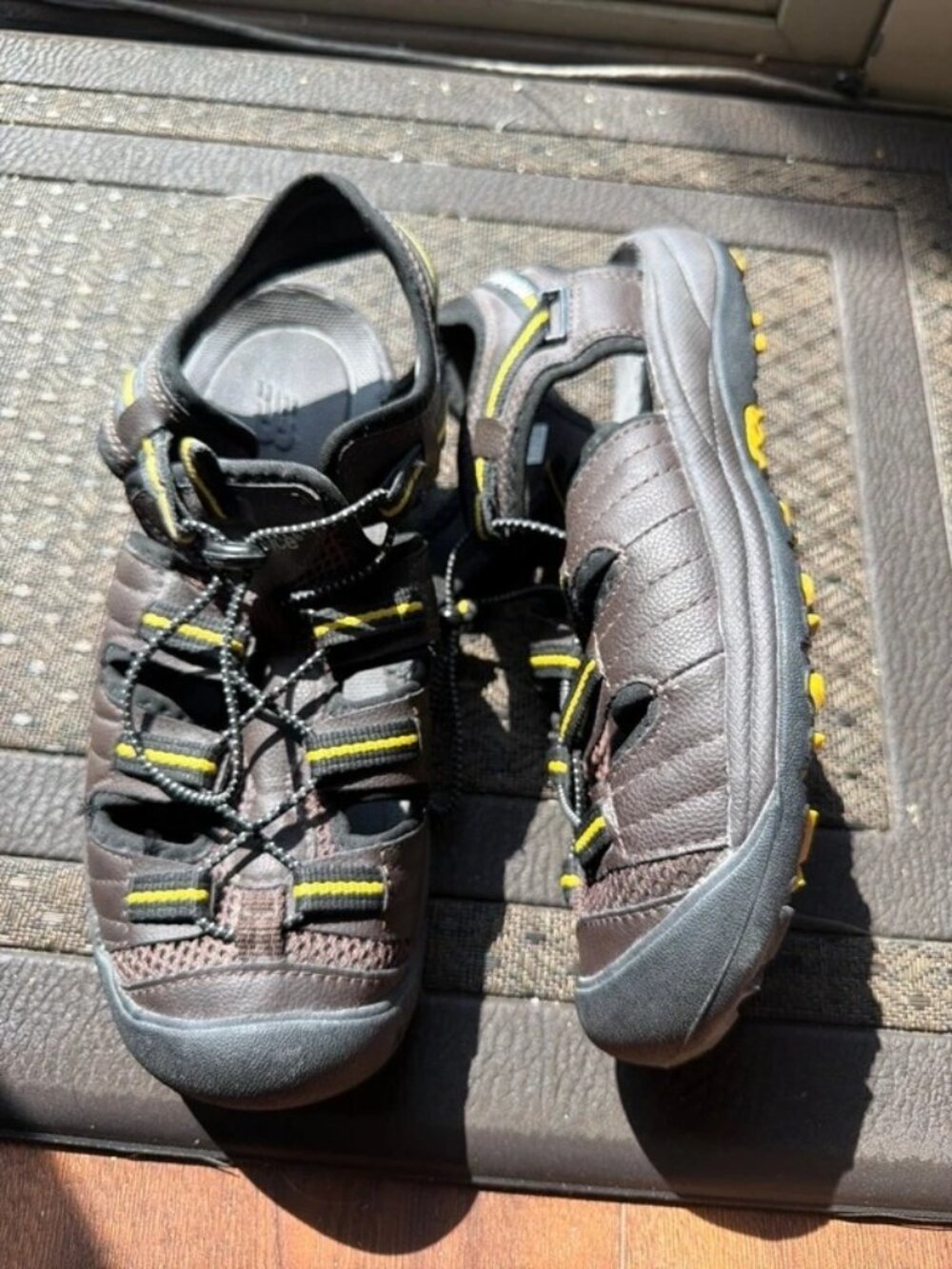 New Balance Appalachian Brown Closed Toe Trail Hiking Sandals Mens Size US 9